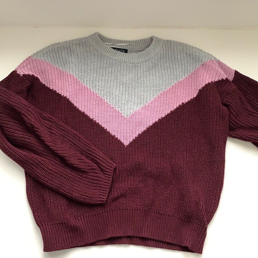 State sweater